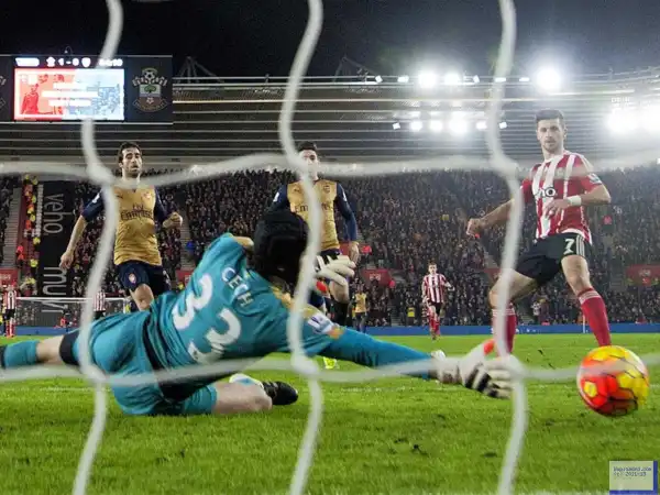 Arsenal vs Bournemouth: Arsene Wenger’s brave face fails to mask old Gunners weaknesses